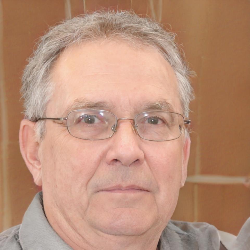 Portrait of Finnegan O'Sullivan, Senior Market Analyst